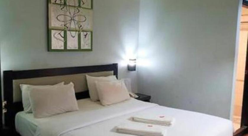 Hotel K77 Dumai Extérieur photo